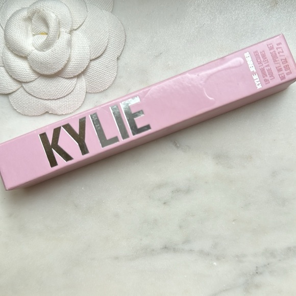 ❤️ Kylie Cosmetics Don’t @ Me Lip Shine #416 BNIB - Picture 3 of 3